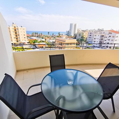 License To Chill Apartment Larnaca Exteriér fotografie